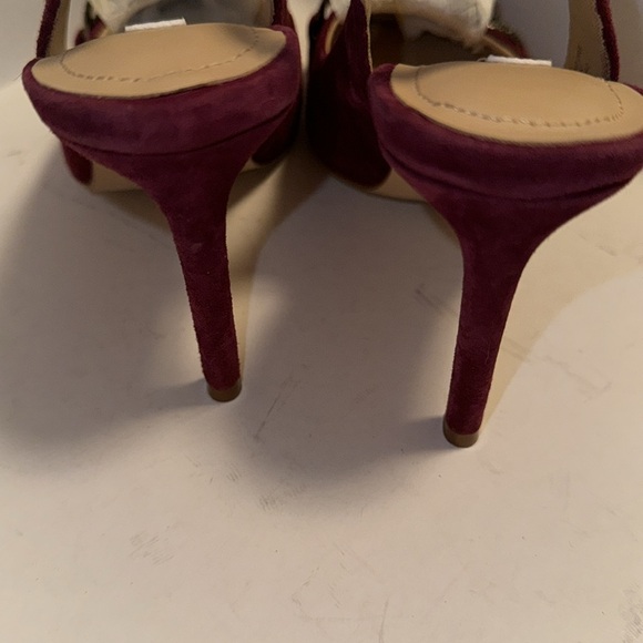 Charles David Reeling pump in mahogany size 6 NWOB - Picture 5 of 7